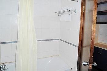 Fuzhou Vienna Apartment Hotel מראה חיצוני תמונה